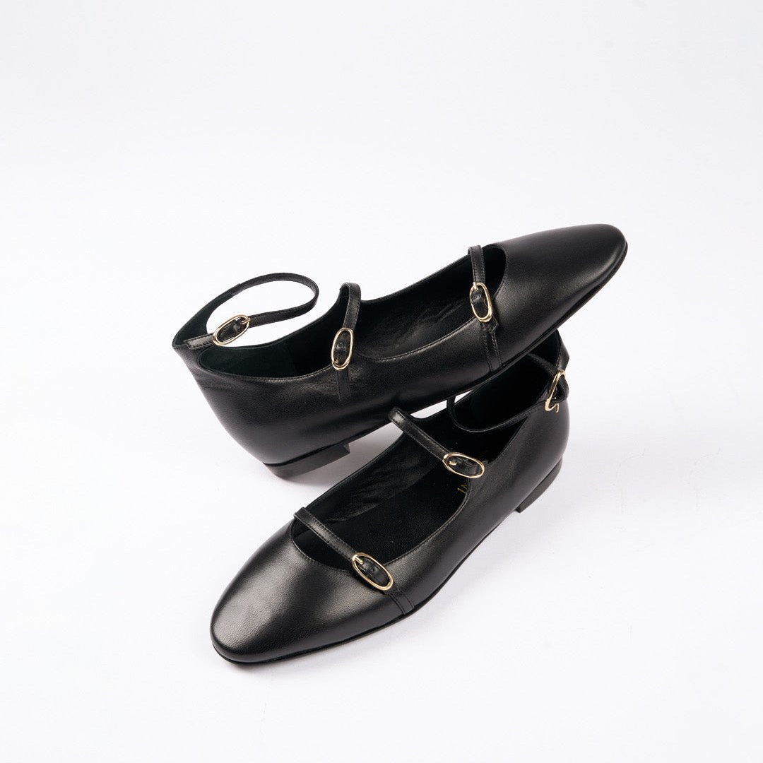 Nola Almond - Black Leather